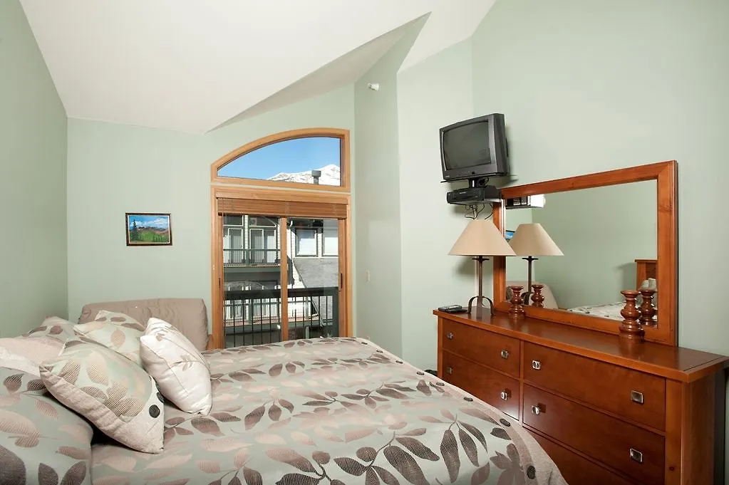 Hotel Ramada By Wyndham Panama City Beach / Beachfront